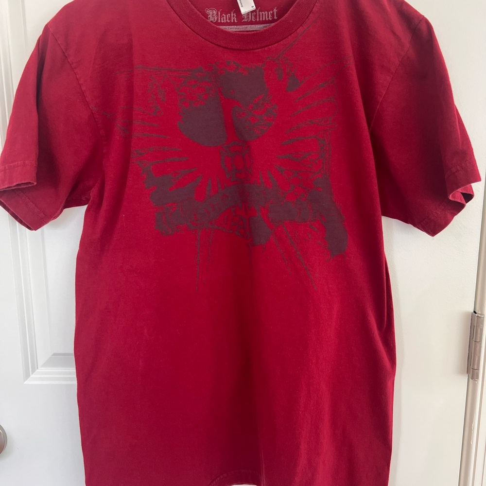 Black Helmet Firefighter Red Graphic Tee Size M